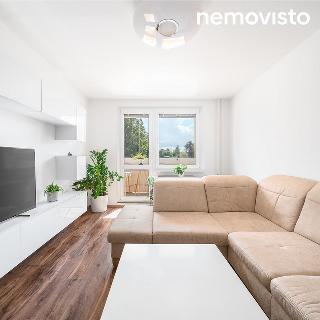 Prodej bytu 3+1 72 m² Praha, Dobratická