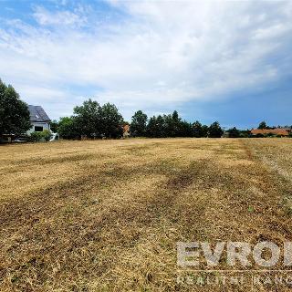 Prodej stavební parcely 808 m² Okrouhlo