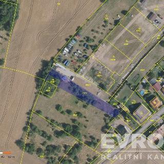 Prodej stavební parcely 1 265 m² Veliká Ves