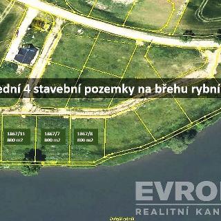 Prodej stavební parcely 800 m² Postupice