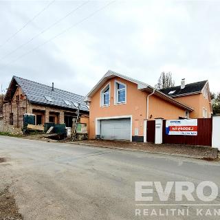 Prodej rodinného domu 260 m² Nižbor