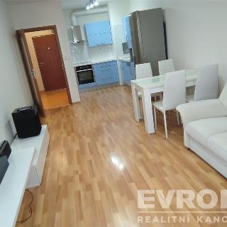 Prodej bytu 2+kk 62 m² Praha, Babická