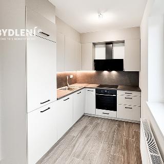 Pronájem bytu 2+kk 55 m² Teplice, Novoveská