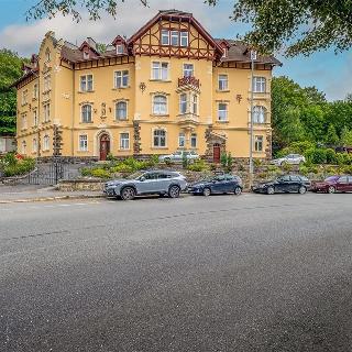 Prodej bytu 2+1 82 m² Karlovy Vary, Na Vyhlídce