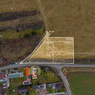 Prodej stavební parcely 1433 m&sup2; Vonoklasy