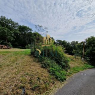 Prodej stavební parcely 2214 m² Lom