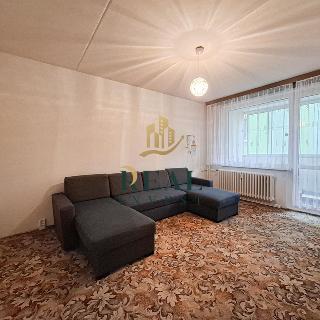 Pronájem bytu 3+1 60 m² Chomutov, Školní pěšina