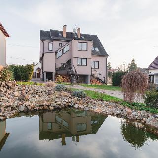 Prodej rodinného domu 280 m² Plzeň, Karafiátová