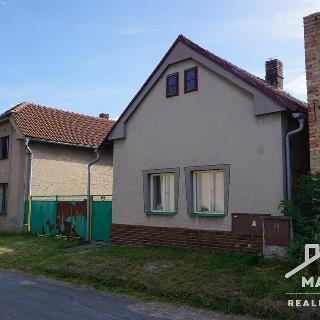 Prodej rodinného domu 65 m² Krakovany, 