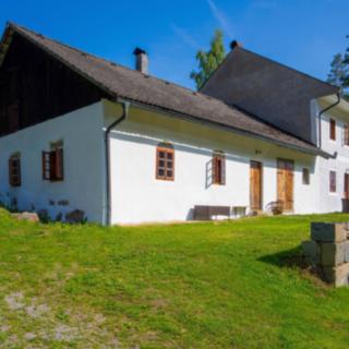 Prodej rodinného domu 419 m&sup2; Přední Výtoň