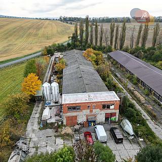 Prodej výrobního objektu 1300 m² Bohdalice-Pavlovice