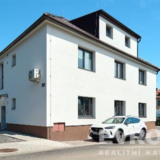 Prodej bytu 3+kk 95 m² Libčany, 