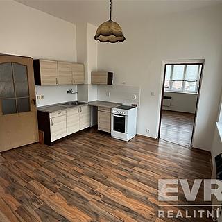 Pronájem bytu 2+kk 60 m&sup2; Trutnov