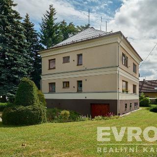 Prodej bytu 2+1 62 m² Nová Paka, Gebauerova