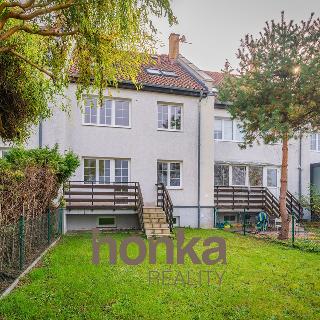 Prodej rodinného domu 354 m² Praha, Habartická