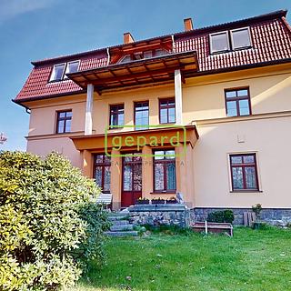 Prodej vily 445 m&sup2; Děčín
