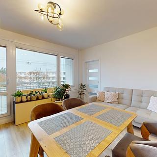 Prodej bytu 4+1 77 m&sup2; Teplice