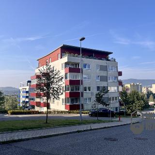 Pronájem bytu 2+kk 40 m² Liberec, Duhová