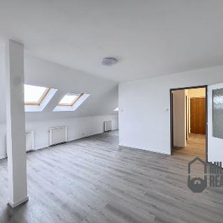 Pronájem bytu 2+kk 50 m² Jablonec nad Nisou, Palackého