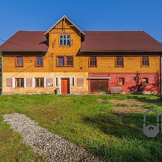 Prodej rodinného domu 503 m&sup2; Hamr na Jezeře