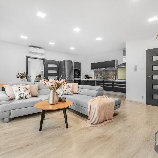 Prodej bytu 3+kk 84 m² Liberec, Hanychovská