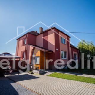 Prodej rodinného domu 260 m² Velká nad Veličkou