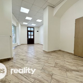 Pronájem obchodu 54 m² Opava, Pekařská