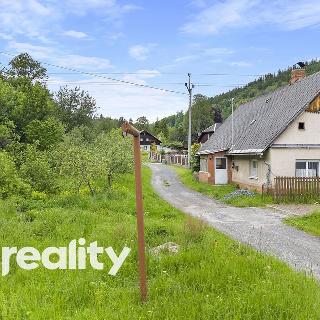 Prodej stavební parcely 1 316 m² Holčovice