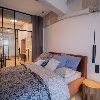 Prodej bytu 2+kk 77 m² Praha