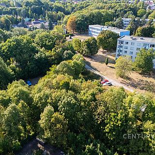 Prodej stavební parcely 1727 m&sup2; Dubí