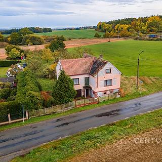 Prodej rodinného domu 210 m&sup2; Nýřany