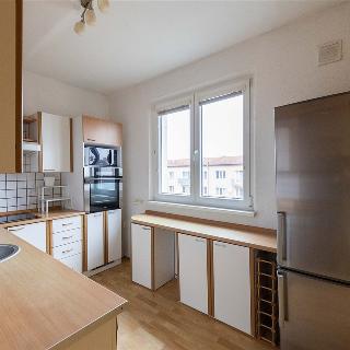 Pronájem bytu 3+1 61 m² Litovel, Gemerská