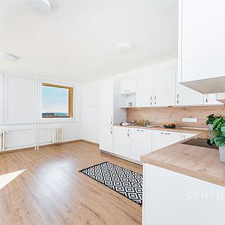 Prodej bytu 3+kk 75 m&sup2; Praha