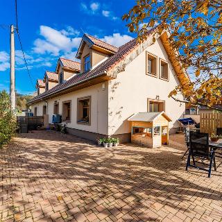 Prodej rodinného domu 130 m² Ondřejov, Hlavní