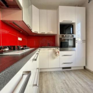 Pronájem bytu 2+1 54 m² Praha