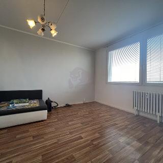 Pronájem bytu 2+kk 36 m² Praha