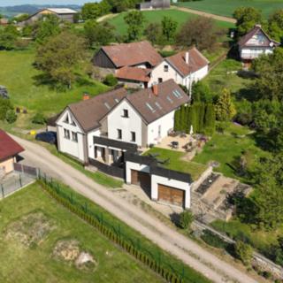 Prodej rodinného domu 298 m² Lomnice