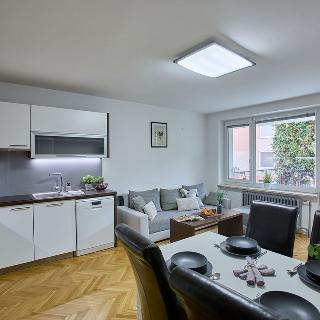 Prodej bytu 4+kk 77 m² Brno, Uprkova