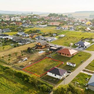 Prodej stavební parcely 900 m² Bánov