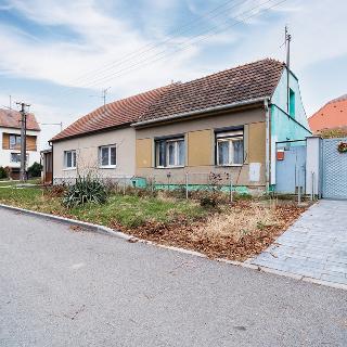 Prodej rodinného domu 90 m² Velešovice