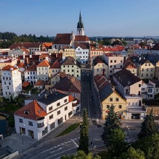 Pronájem ostatního komerčního prostoru 115 m² Jindřichův Hradec, Rybniční