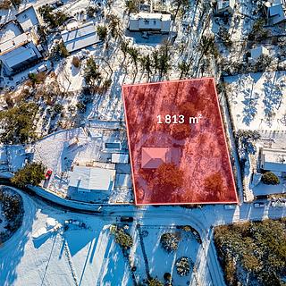 Prodej stavební parcely 1813 m&sup2; Hlásná Třebaň