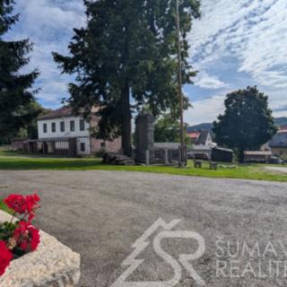 Prodej rodinného domu 300 m&sup2; Nicov