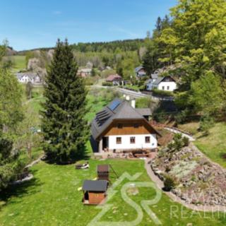 Prodej rodinného domu 259 m² Nicov