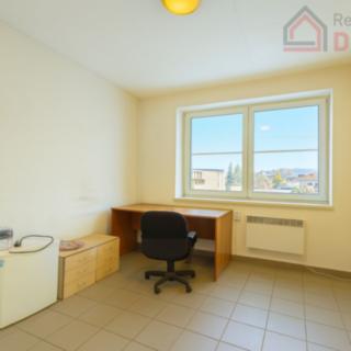 Pronájem ostatního 15 m² Dobrovice