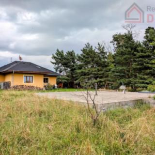 Prodej stavební parcely 716 m&sup2; Dobšín