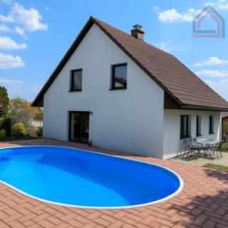 Prodej rodinného domu 218 m² Dolní Bousov, Okružní