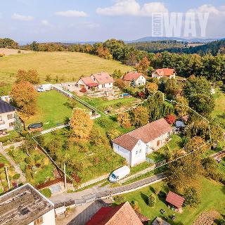 Prodej stavební parcely 2 346 m² Benešov, 