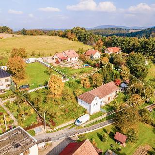 Prodej stavební parcely 2 346 m² Benešov, 