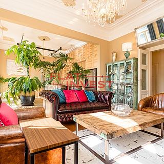 Pronájem bytu 3+kk 129 m² Praha